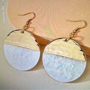 Circular statement earrings in 14K gold plate & white marbled resin - NWOT